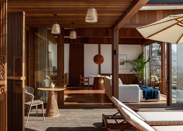Ocean View By Gruen 4*